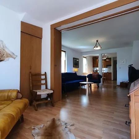 Apartment Zakominek *